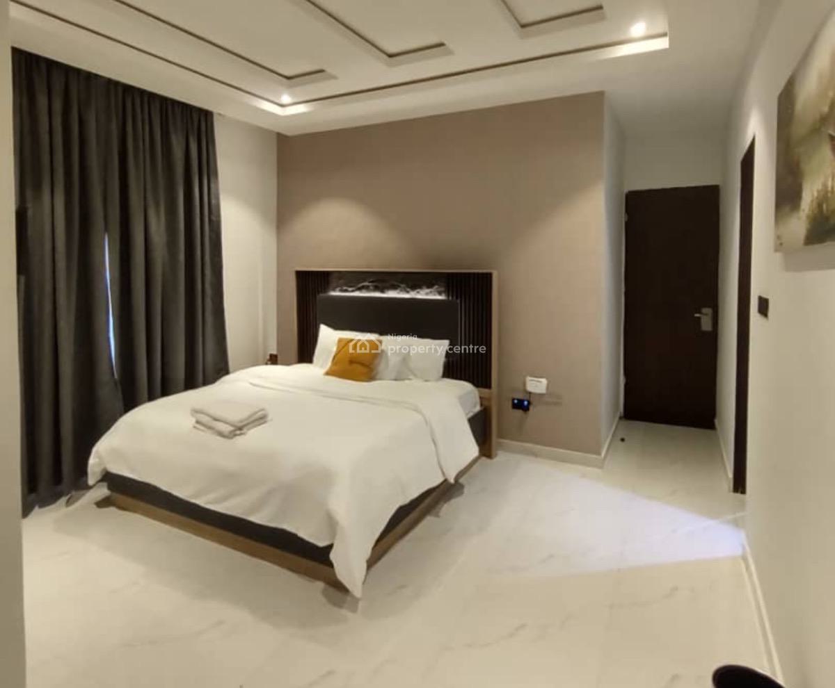 3 Bedroom Apartment, Ikeja Gra, Ikeja, Lagos, Flat / Apartment Short Let