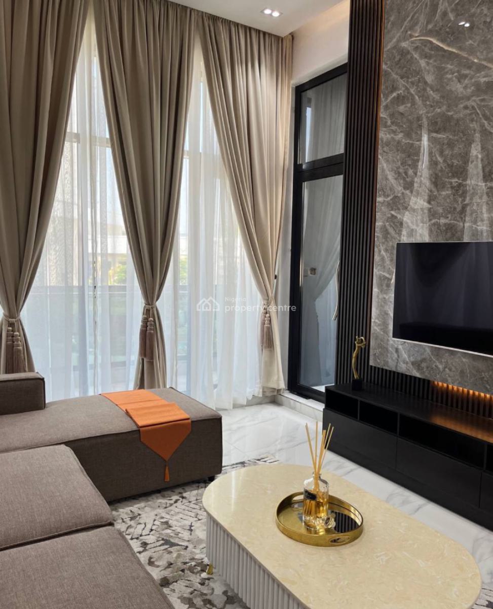 3 Bedroom Apartment, Ikeja Gra, Ikeja, Lagos, Flat / Apartment Short Let
