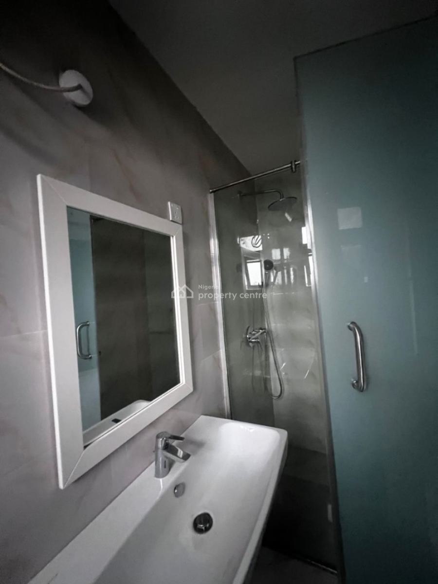 Standard 2 Bedroom Apartment, Ilaje, Ajah, Lagos, Flat / Apartment for Rent