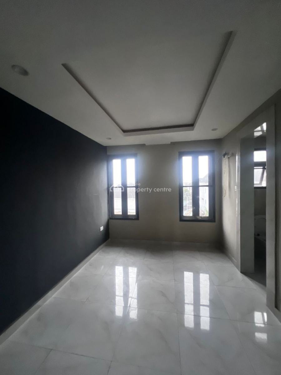 Standard 2 Bedroom Apartment, Ilaje, Ajah, Lagos, Flat / Apartment for Rent