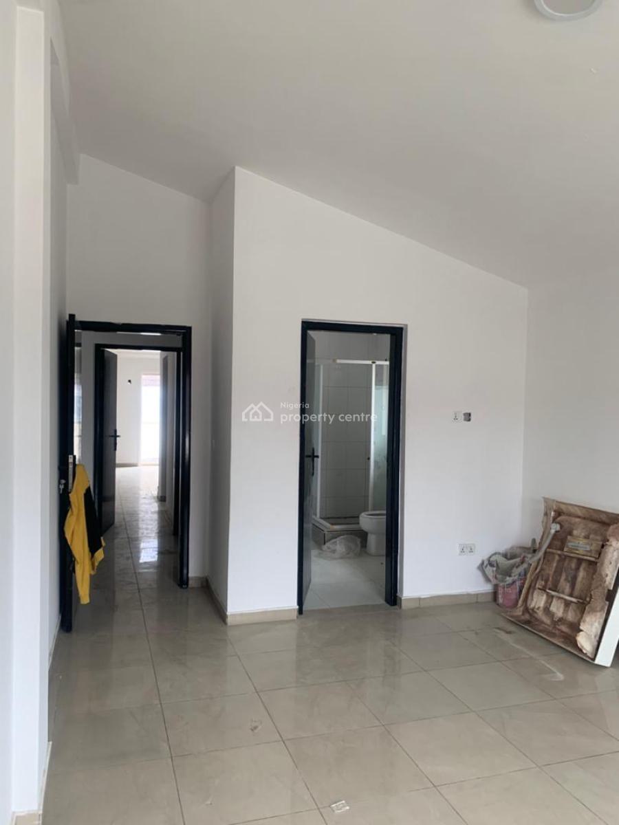 Spacious 5 Bedroom Penthouse Apartment, Off Freedom Way, Lekki Phase 1, Lekki, Lagos, Flat / Apartment for Rent