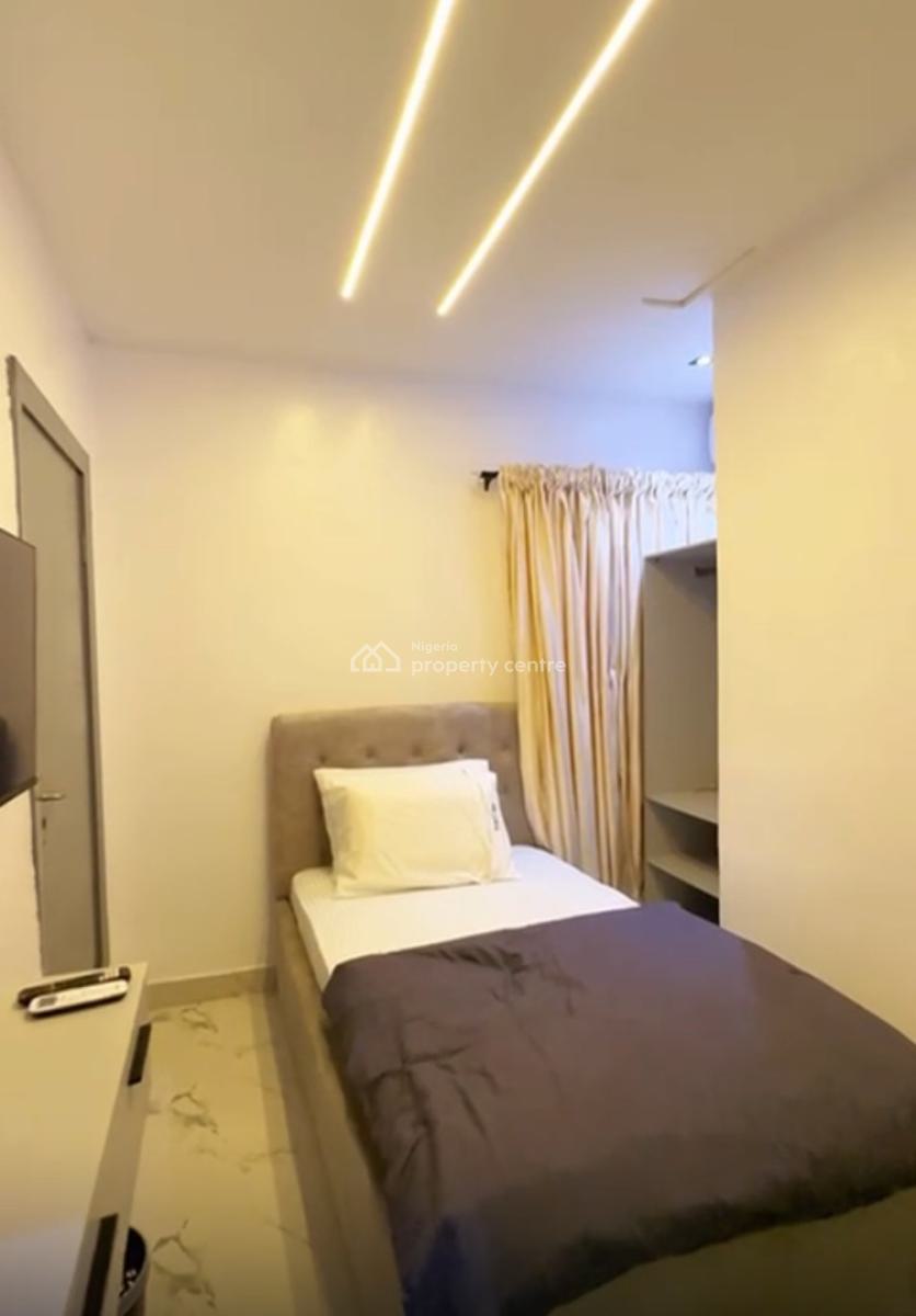 Exquisite 3 Bedroom Apartment, Ojulari Road, Vintage Height Estate, Ikate, Lekki, Lagos, Flat / Apartment Short Let