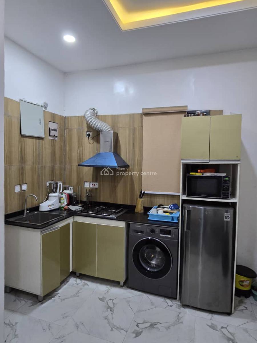Fully Service Furnished Onebedroom & Parlour Lekki Phase 1, Lekki Phase 1 By Rhs, Lekki Phase 1, Lekki, Lagos, Mini Flat (room and Parlour) for Rent