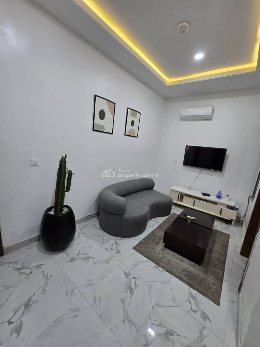 Fully Service Furnished Onebedroom & Parlour Lekki Phase 1, Lekki Phase 1 By Rhs, Lekki Phase 1, Lekki, Lagos, Mini Flat (room and Parlour) for Rent