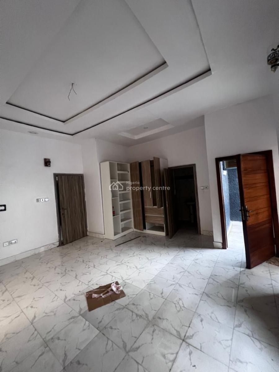 Standard 4 Bedroom Terrace Duplex in a Secured Estate, Gra, Ikota, Lekki, Lagos, Terraced Duplex for Rent