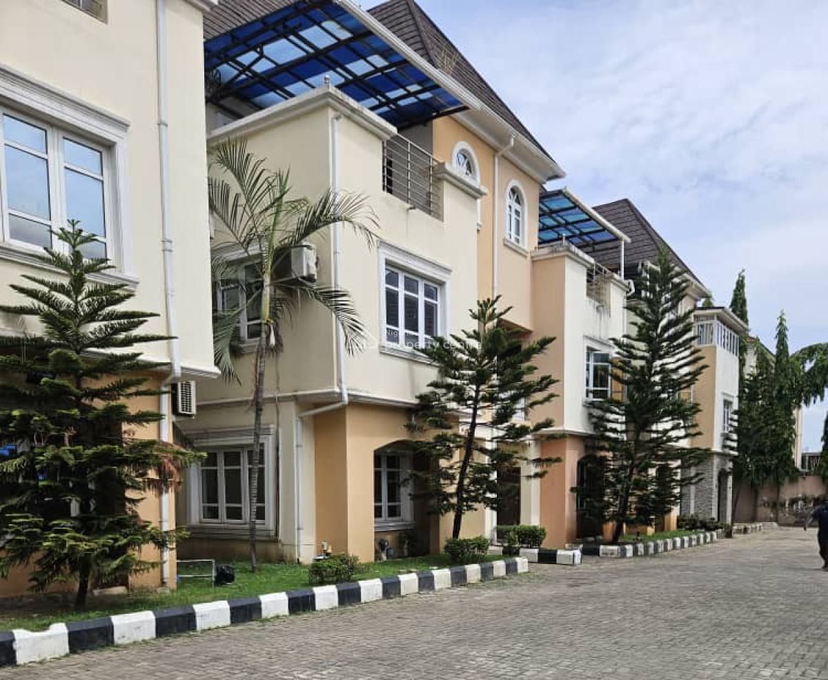 4-bedroom Terraced Duplex, Utako, Abuja, Terraced Duplex for Sale