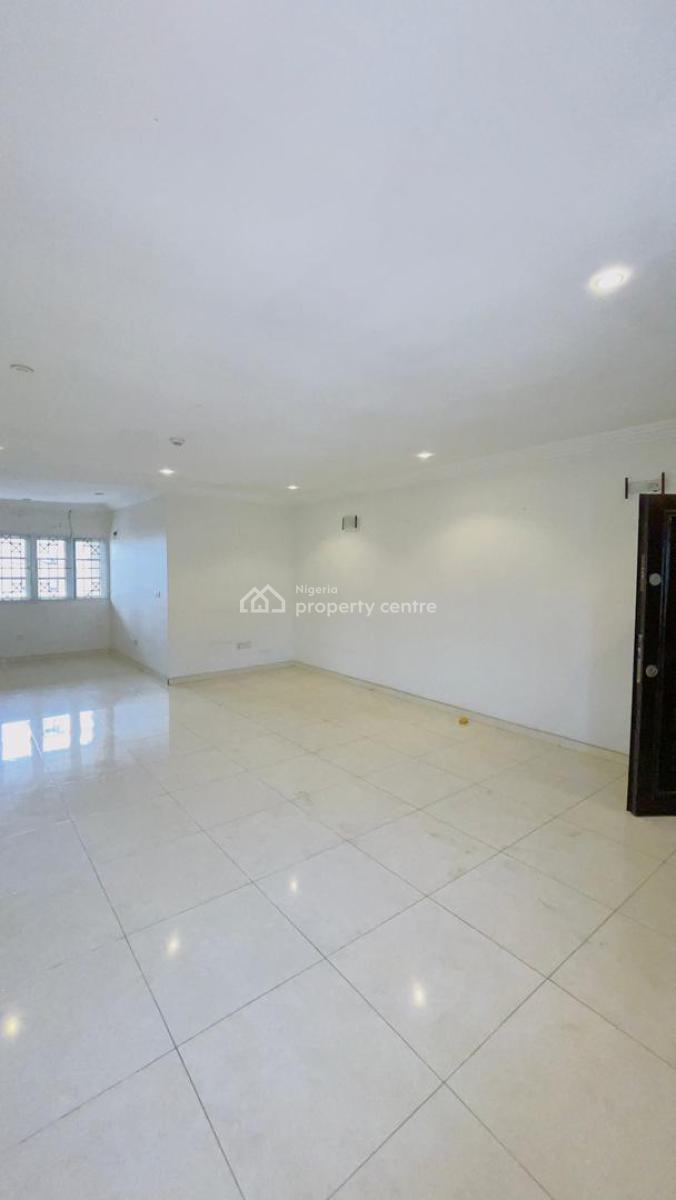 Spacious  and Lovely 3 Bedroom Flat, Inside Spring Bay Estate Gbangbanla Street Behind Prime Water Garden, Ikate, Lekki, Lagos, Flat / Apartment for Rent