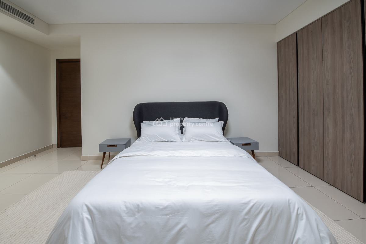 Exquisite 4-bedroom Luxury Apartment with Bq + Marina Waterfront View, Eko Atlantic City, Lagos, Block of Flats for Sale