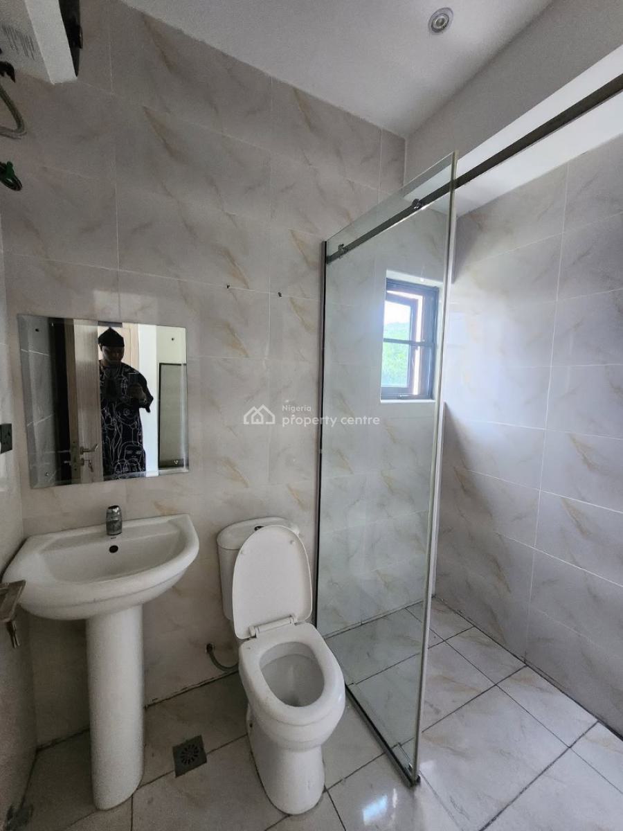 Well Maintained 4bedroom Terrace Duplex with Bq, Lekki Phase 1, Lekki, Lagos, Terraced Duplex for Rent