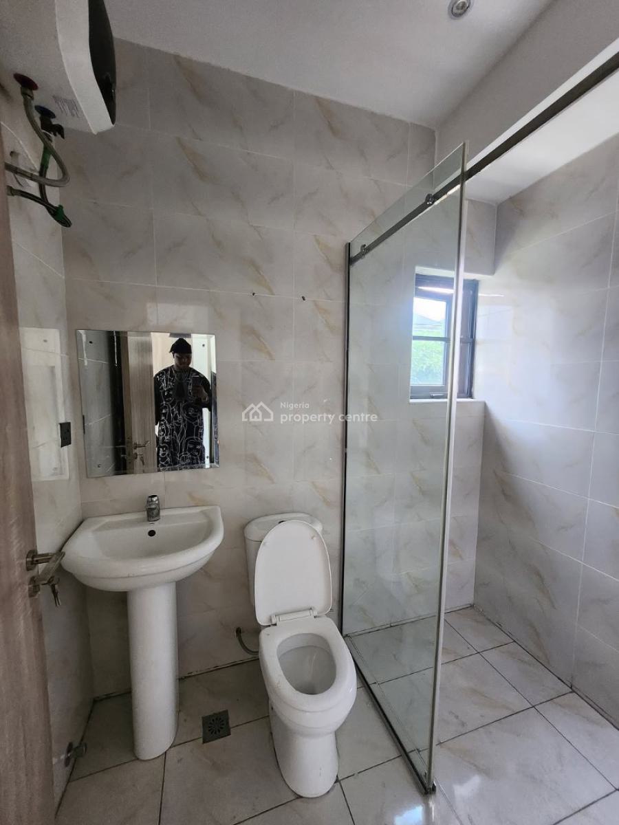 Well Maintained 4bedroom Terrace Duplex with Bq, Lekki Phase 1, Lekki, Lagos, Terraced Duplex for Rent