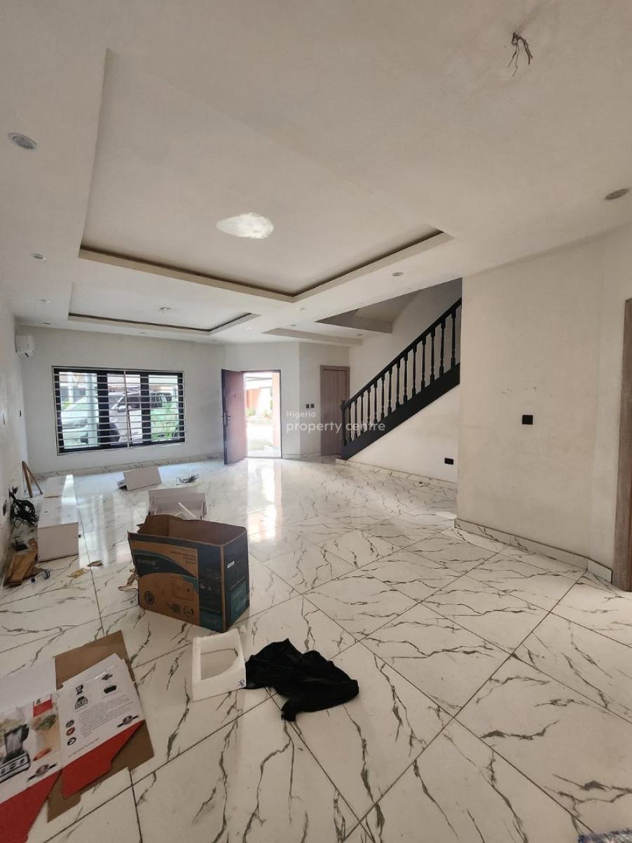 Well Maintained 4bedroom Terrace Duplex with Bq, Lekki Phase 1, Lekki, Lagos, Terraced Duplex for Rent