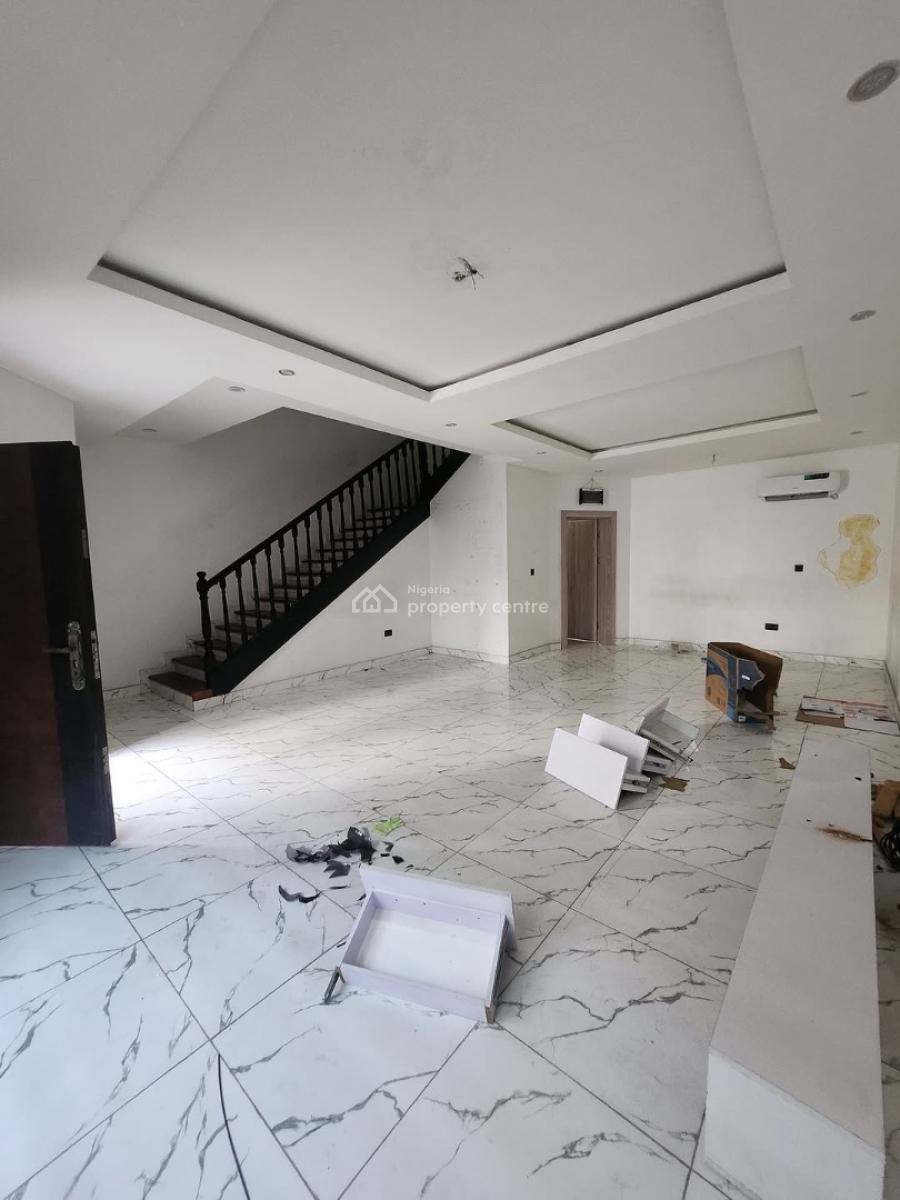 Well Maintained 4bedroom Terrace Duplex with Bq, Lekki Phase 1, Lekki, Lagos, Terraced Duplex for Rent