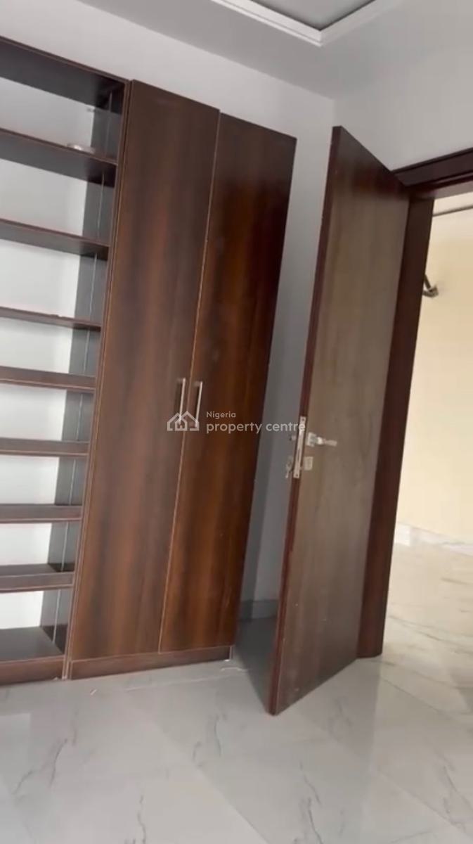 Fully Furnished Self Contain, Ocean Breeze Estate, Ologolo, Lekki, Lagos, Self Contain (single Rooms) for Rent