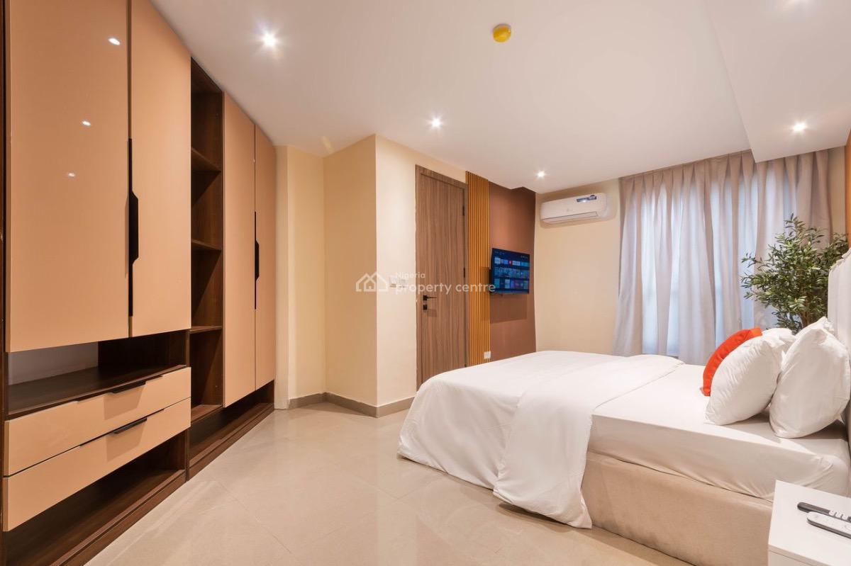 Beautiful and Luxurious 2 Bedroom Apartment, Lekki Phase 1, Lekki, Lagos, Flat / Apartment Short Let