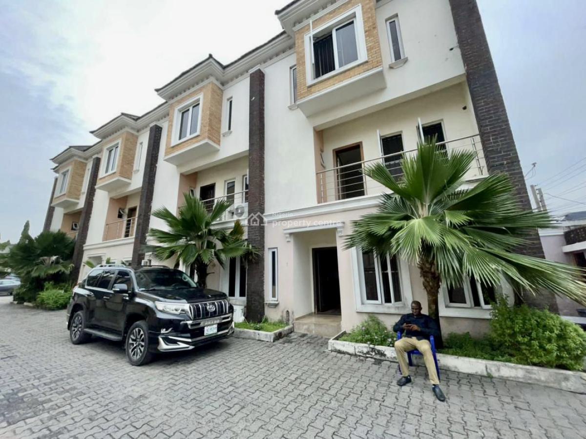 Distress Deal! Exquisite 4 Bedroom Terrace Duple  with Bq, Osapa, Lekki, Lagos, Terraced Duplex for Sale