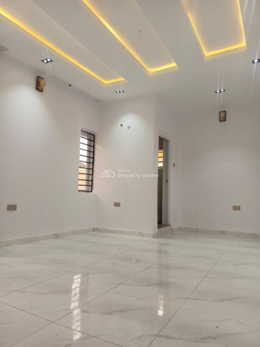 3 Bedroom Fully Detached Bungalow with a Room Bq, Obiwale Area, Ologuneru, Ibadan, Oyo, Detached Bungalow for Sale