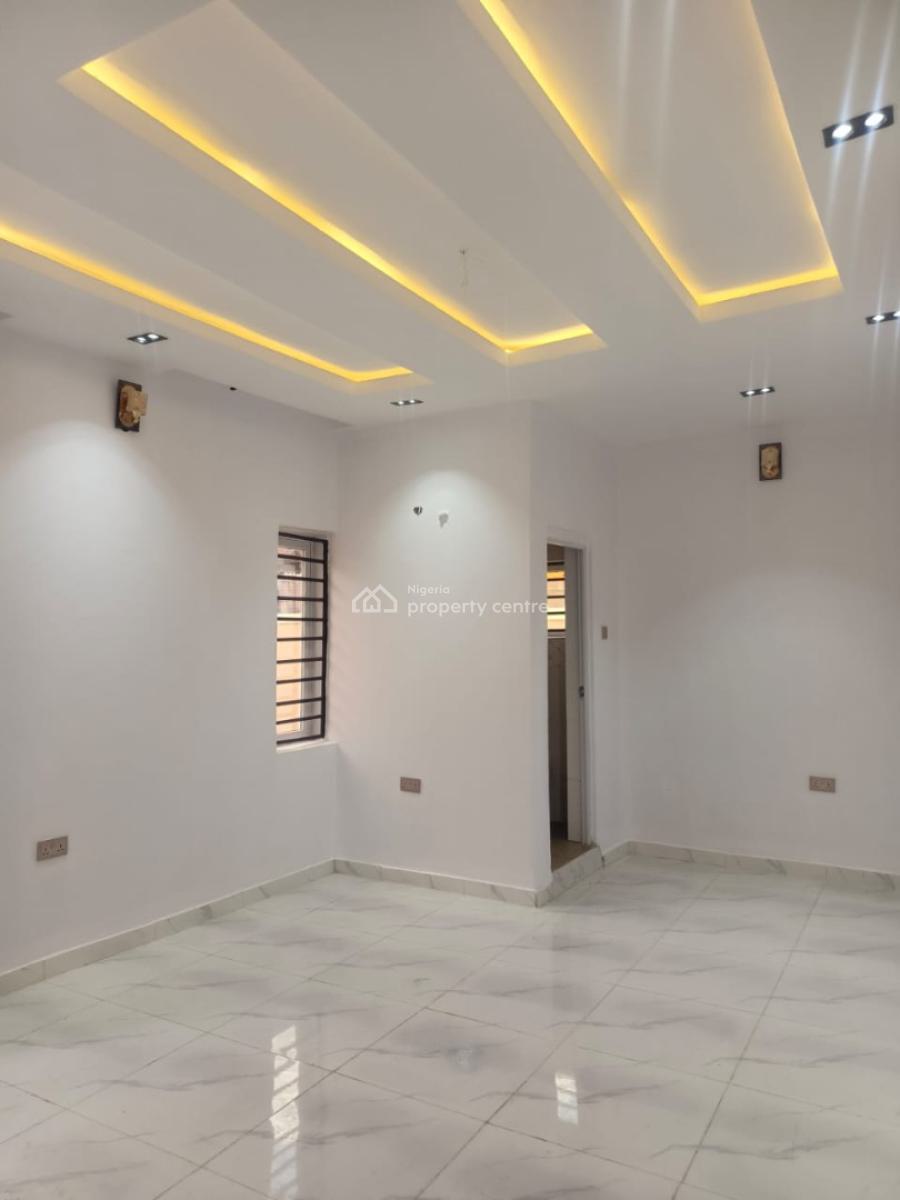 3 Bedroom Fully Detached Bungalow with a Room Bq, Obiwale Area, Ologuneru, Ibadan, Oyo, Detached Bungalow for Sale