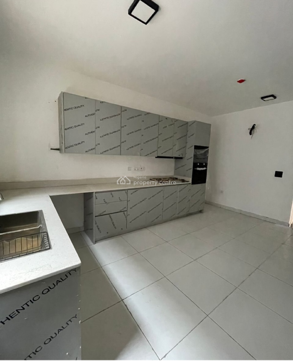 Fully Service 4 Bedroom Terrace Duplex, By Truck, Ologolo, Lekki, Lagos, Terraced Duplex for Rent