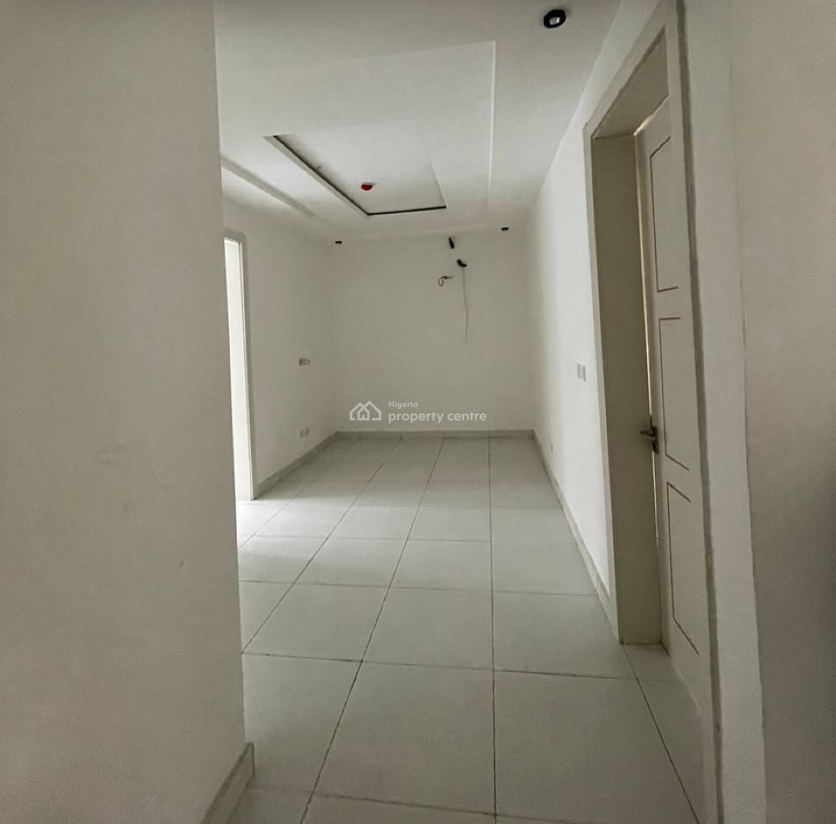Fully Service 4 Bedroom Terrace Duplex, By Truck, Ologolo, Lekki, Lagos, Terraced Duplex for Rent