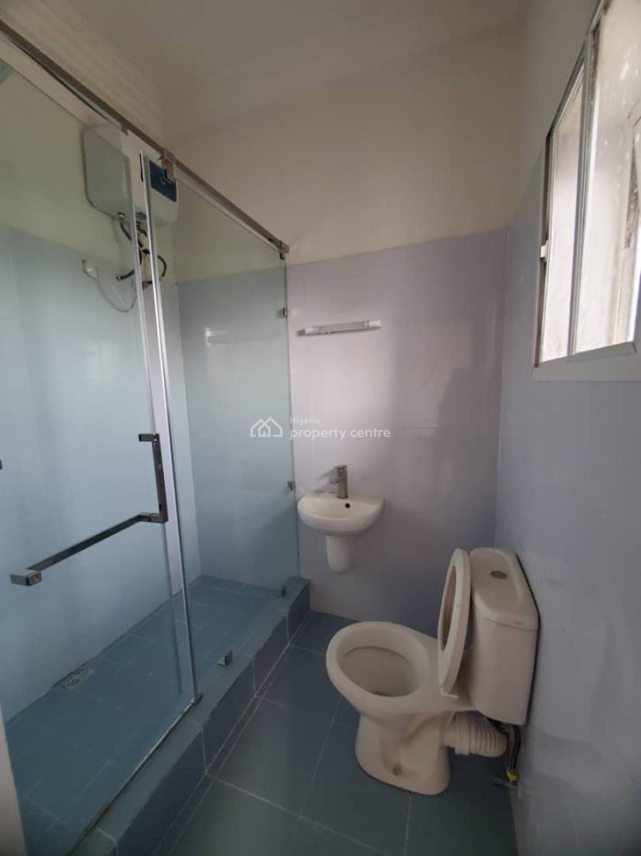 2 Bedroom Maisonette, New Road, Lekki, Lagos, House for Sale
