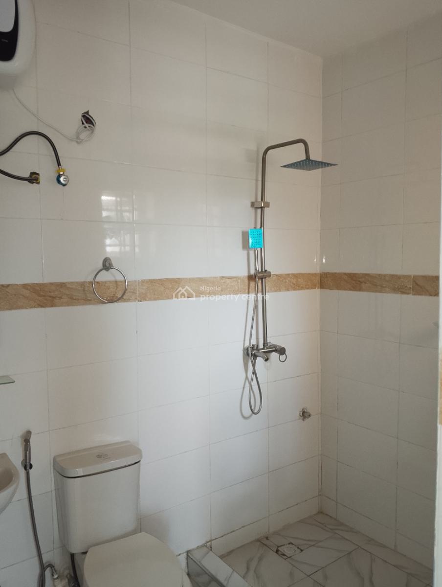 3 Bedrooms Flat, Elizabeth Adebisi Close, Katampe, Abuja, Flat / Apartment for Sale