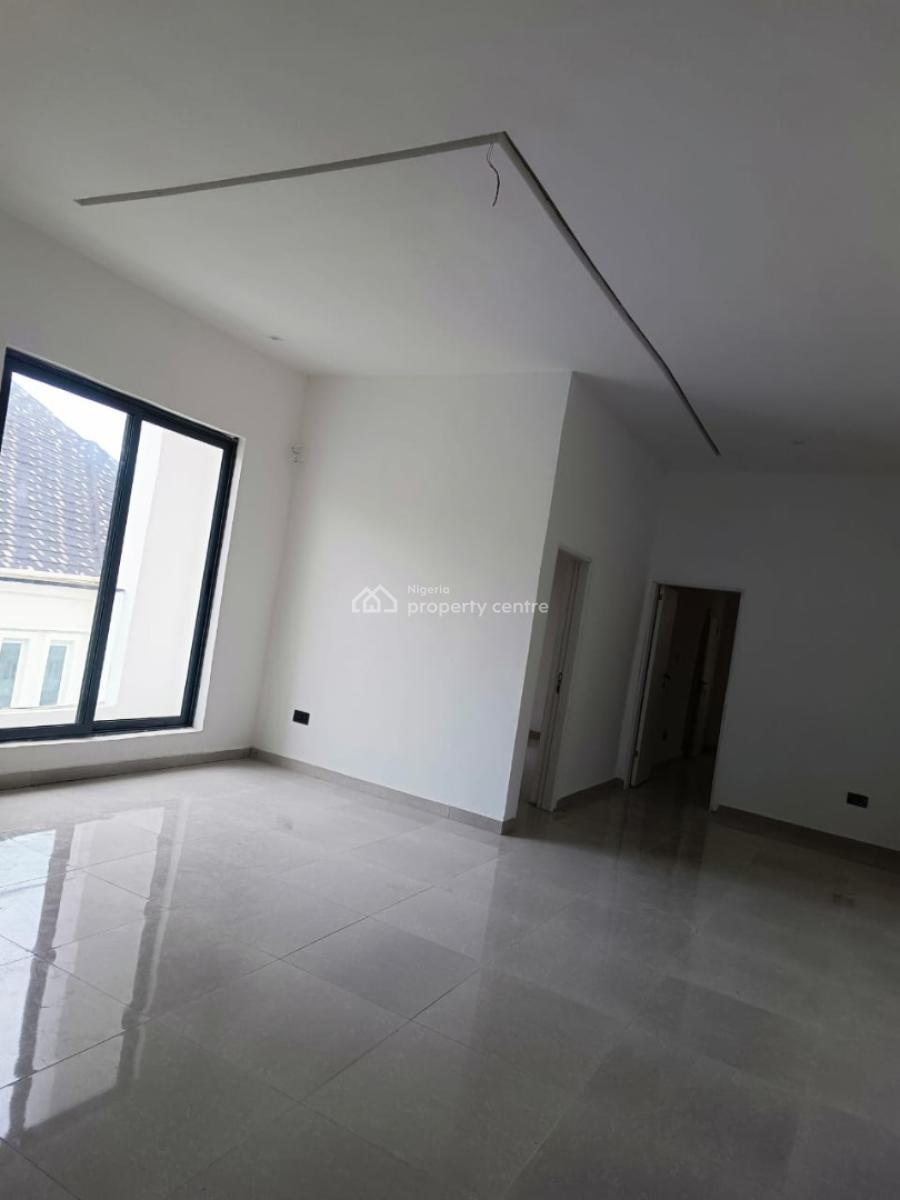 2 Bedrooms Apartment on All Floors of Building with C of O, Off Aro Ologolo Road, Ologolo, Lekki, Lagos, Flat / Apartment for Sale