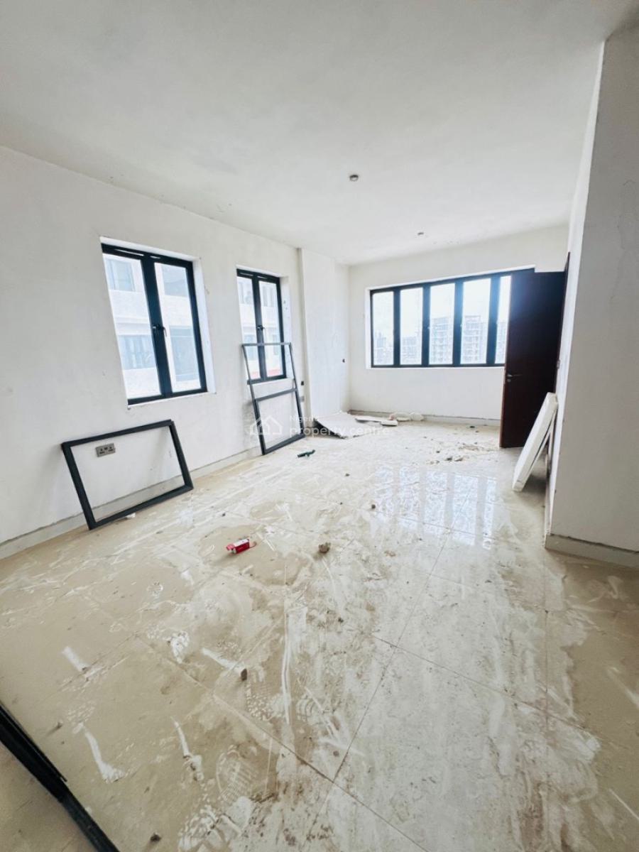 2bedrooms Maisonette Available, Lekki Phase 1, Lekki, Lagos, Flat / Apartment for Rent