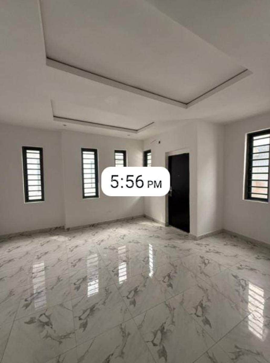 Distress 3 Bedroom Terrace Duplex with Bq, Harris Drive, Vgc, Lekki, Lagos, Terraced Duplex for Sale