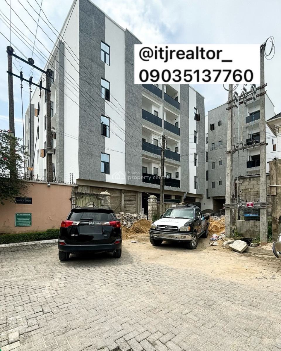Lovely 2 Bedroom Apartment with Bq, Lekki Phase 1, Lekki Phase 1, Lekki, Lagos, Block of Flats for Sale