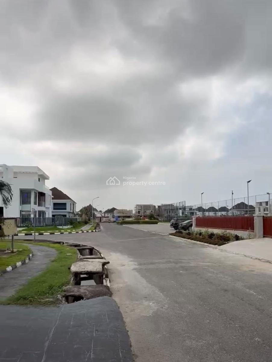 Land, 10 Kazeem Eletu Street Osapa, Osapa, Lekki, Lagos, Residential Land for Sale