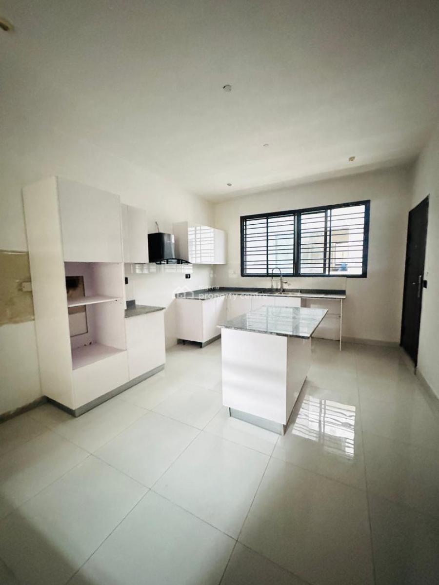 5bedrooms Terrace Duplex with Bq Available, Lekki Phase 1, Lekki, Lagos, Detached Duplex for Rent