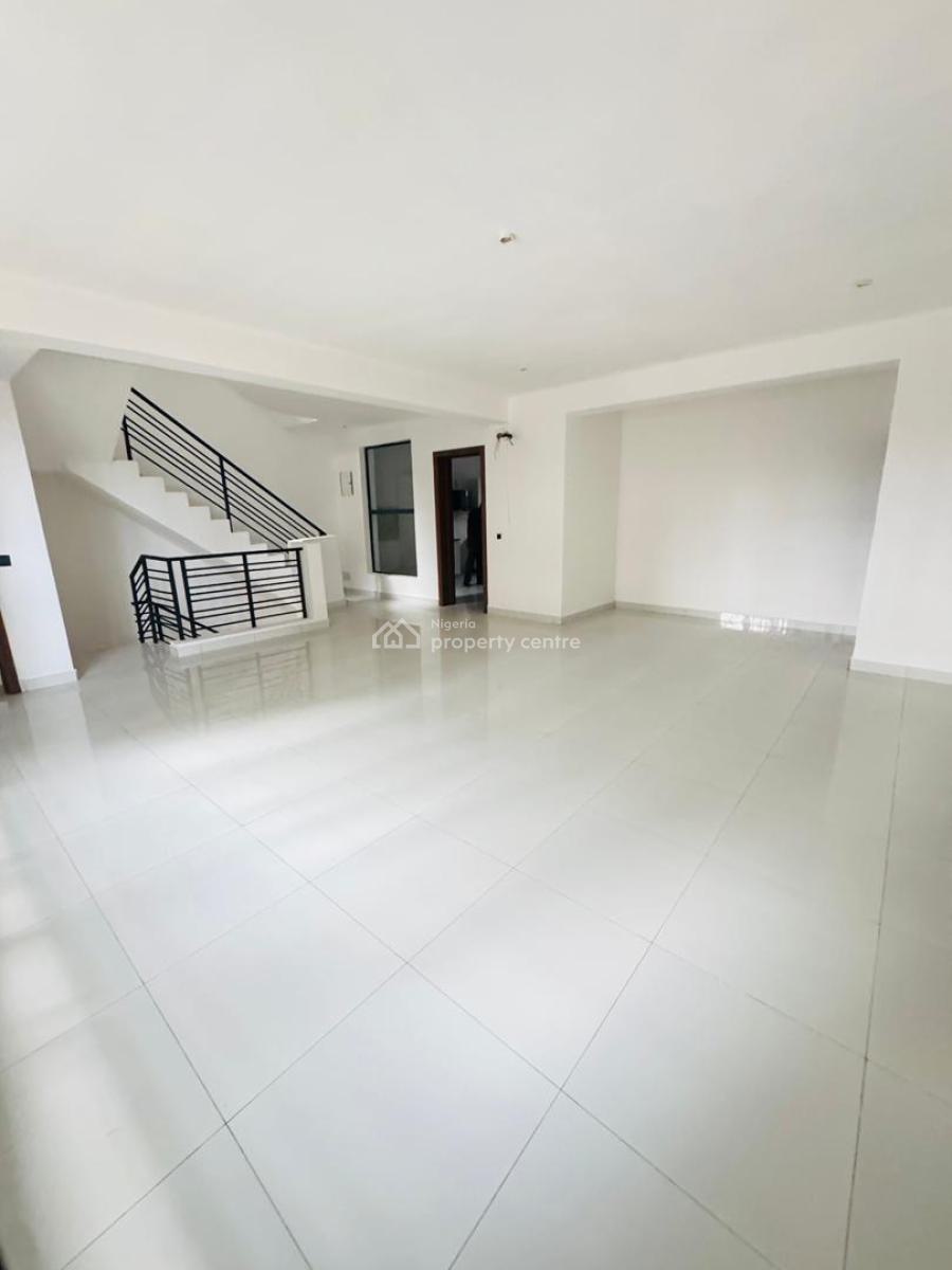 5bedrooms Terrace Duplex with Bq Available, Lekki Phase 1, Lekki, Lagos, Detached Duplex for Rent