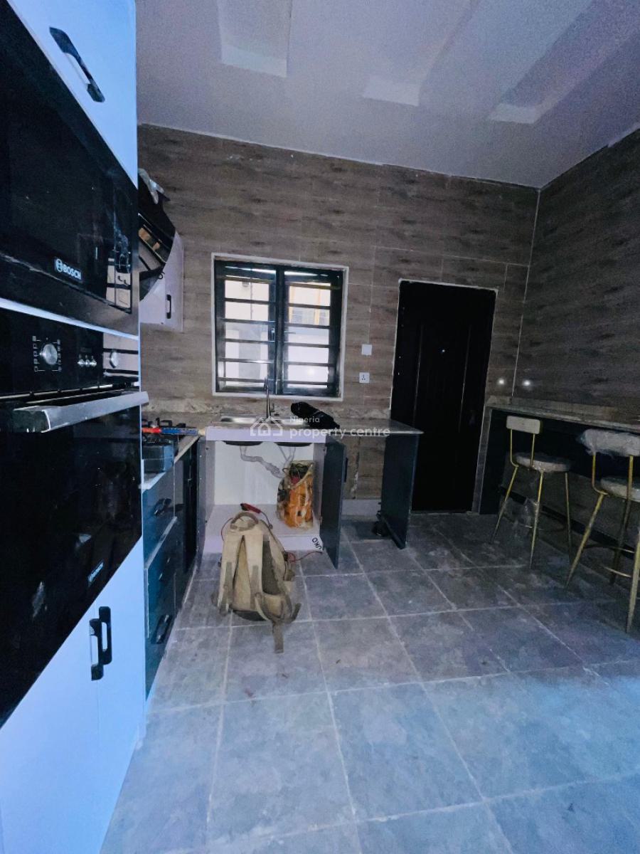 Aesthetically Pleasing 4 Bedroom Detached Duplex Plus Bq with Gate Hou, Phase 1, Magodo, Lagos, Detached Duplex for Sale