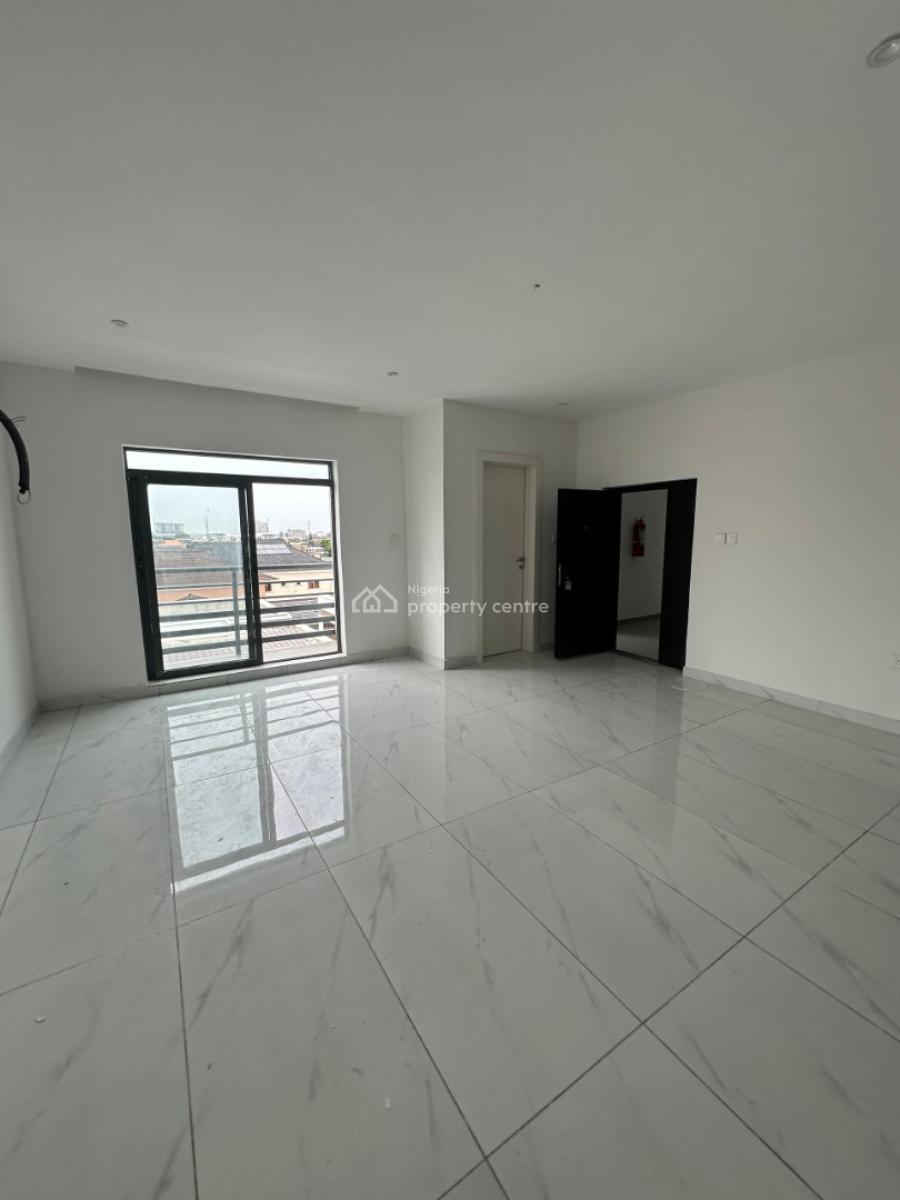 Top-notch Finished Serviced 3 Bedroom Flat with a Room Bq, Lekki Phase 1, Lekki, Lagos, Flat / Apartment for Rent