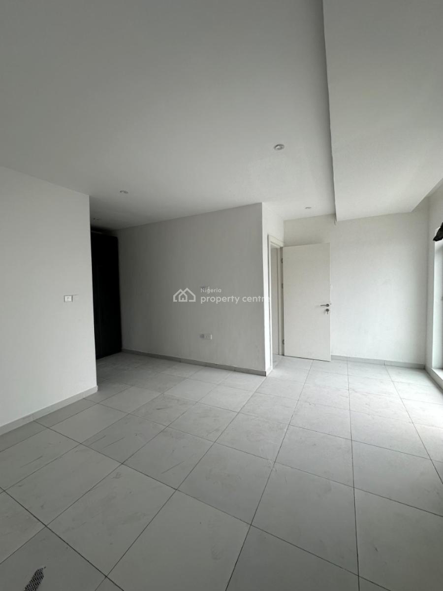 Top-notch Finished Serviced 3 Bedroom Flat with a Room Bq, Lekki Phase 1, Lekki, Lagos, Flat / Apartment for Rent