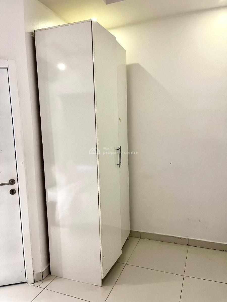 Beautifully Furnished 1 Bedroom Apartment, Lekki Phase 1, Lekki, Lagos, Flat / Apartment for Rent