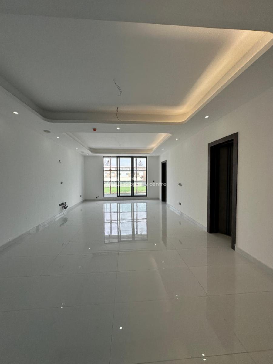 Exquisitely Finished Serviced 2 Bedroom Flat, Lekki Phase 1, Lekki, Lagos, Flat / Apartment for Sale