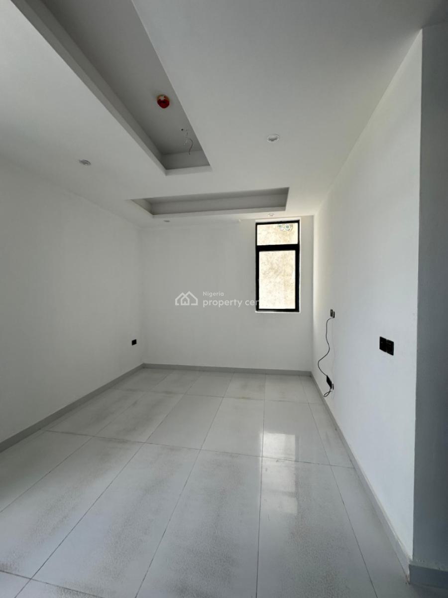 Exquisitely Finished Serviced 2 Bedroom Flat, Lekki Phase 1, Lekki, Lagos, Flat / Apartment for Sale