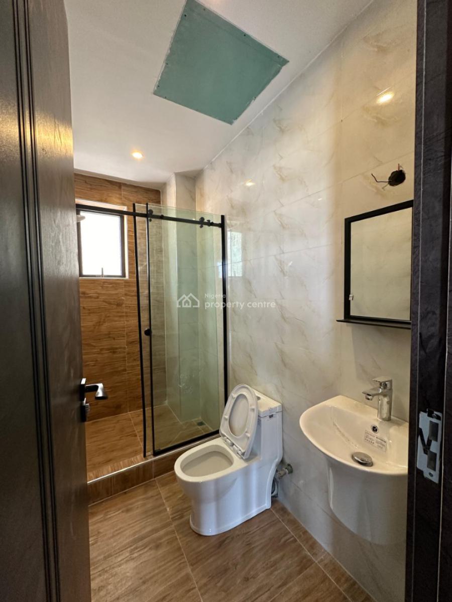 Exquisitely Finished Serviced 2 Bedroom Flat, Lekki Phase 1, Lekki, Lagos, Flat / Apartment for Sale