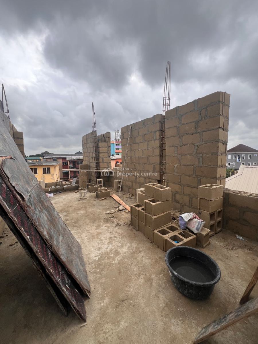 Own a 1 Bedroom Apartment with Yield High Investment Value, Own a 1 Bedroom Apartment with Yield High Rental Value, Yaba, Lagos, Flat / Apartment for Sale