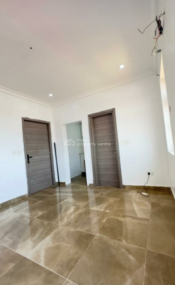 Spacious Studio Apartment, Chevy Estate, Chevron, Lekki, Lagos, Flat / Apartment for Rent
