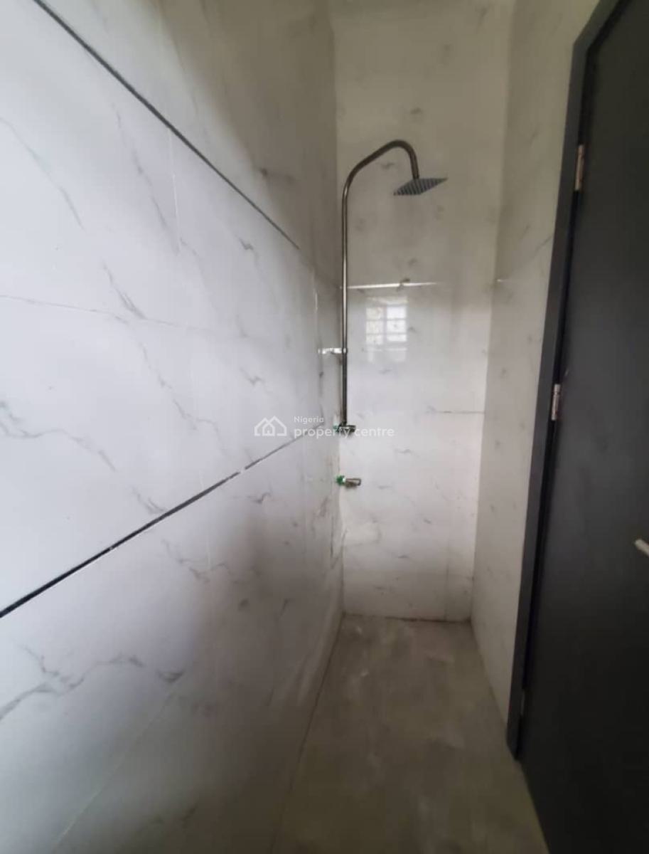 Spacious Studio Apartment, Ologolo, Lekki, Lagos, Self Contain (single Rooms) for Rent