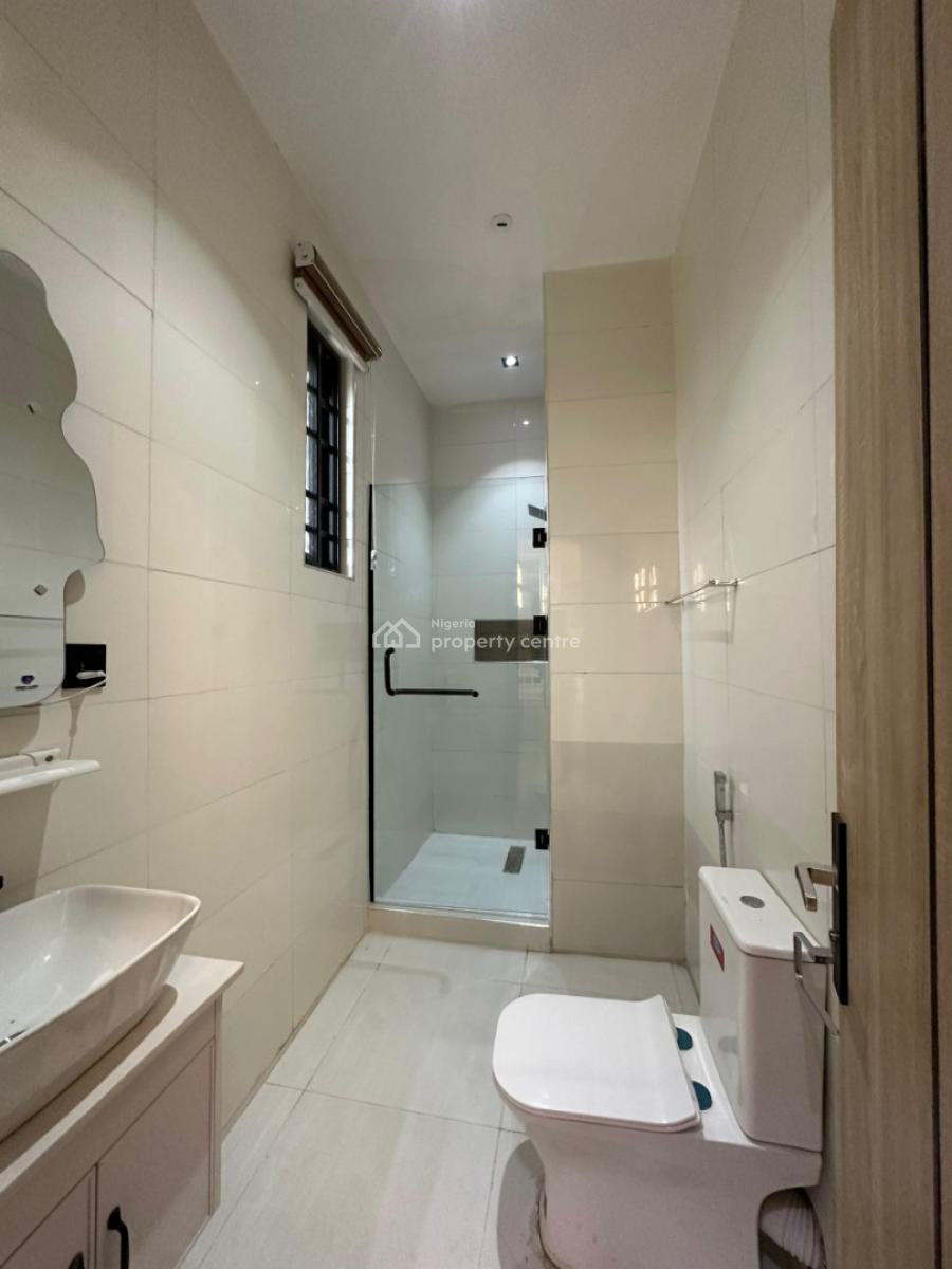 2bedroom Apartment with Elevator, Gym and Pool, Ikate, Lekki, Lagos, Flat / Apartment for Sale