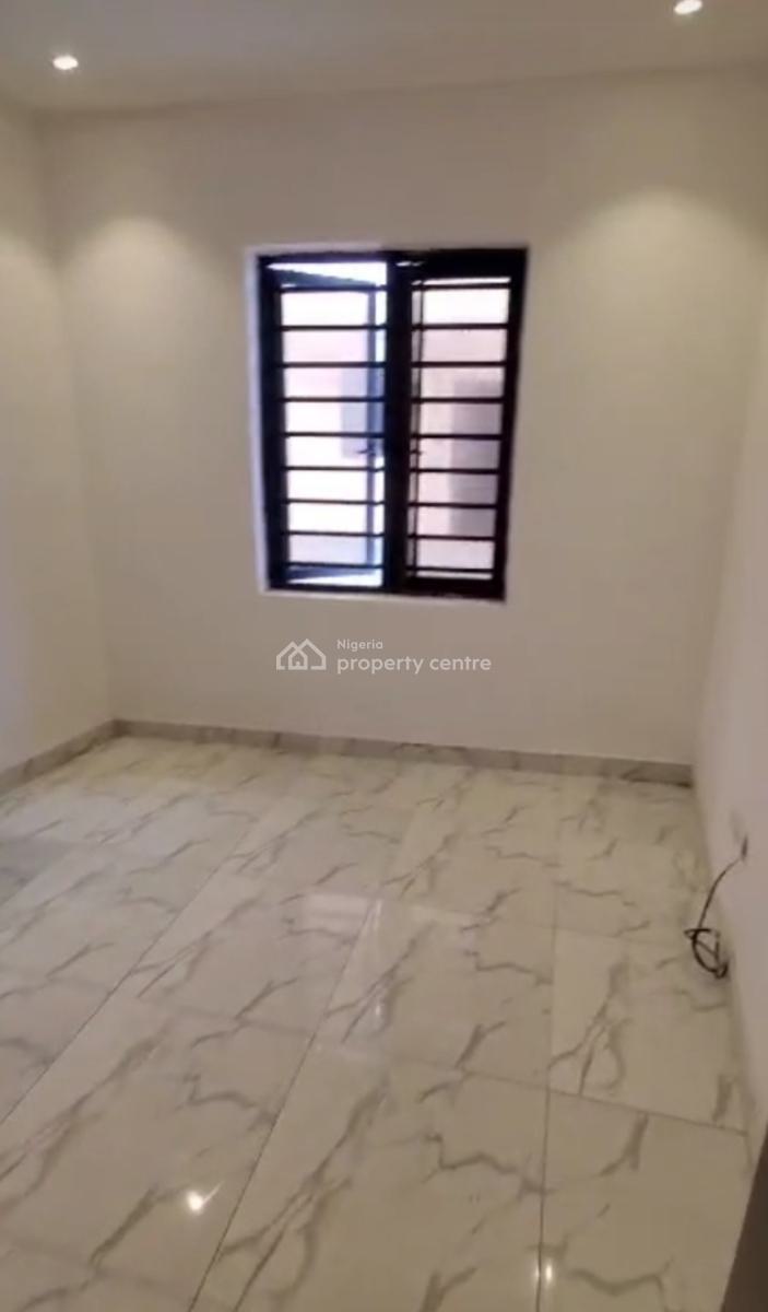 Spacious Room in a Shared Apartment, Jakande, Ologolo, Lekki, Lagos, Self Contain (single Rooms) for Rent