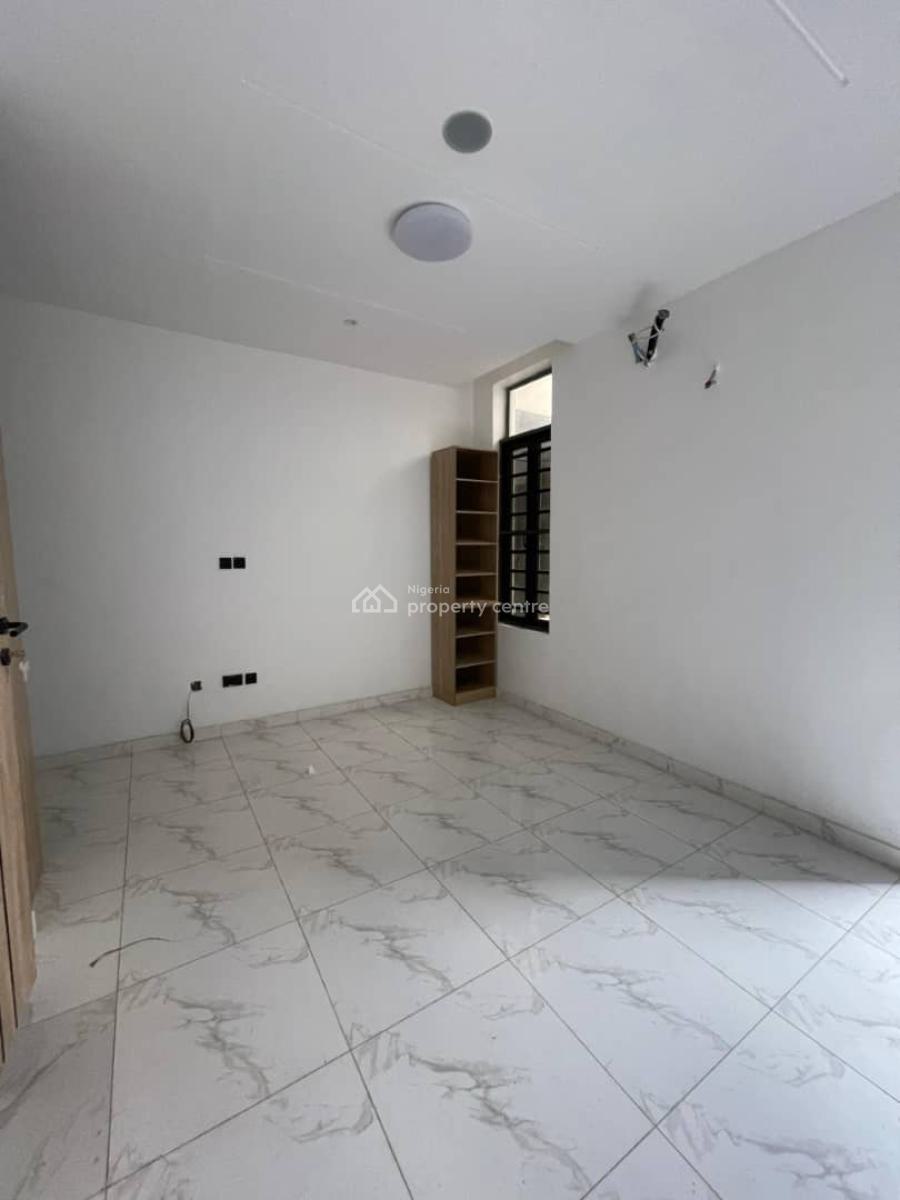 Luxurious 2bedroom Flat at Ologolo Lekki, Ologolo Lekki Phase 2, Ologolo, Lekki, Lagos, Terraced Duplex for Rent