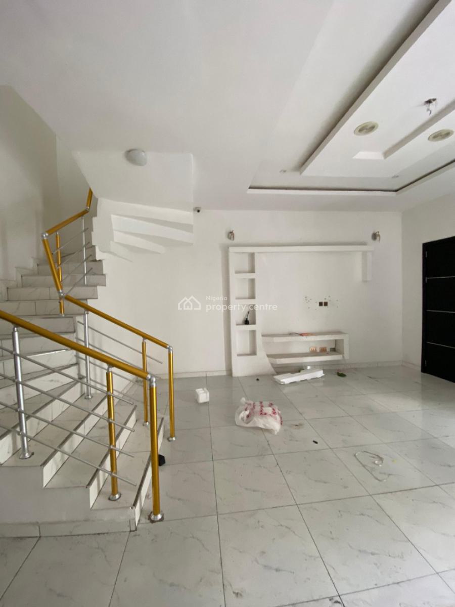 4 Bedroom Semi Detached Duplex, Before The Roundabout, Orchid, Lekki, Lagos, Semi-detached Duplex for Rent