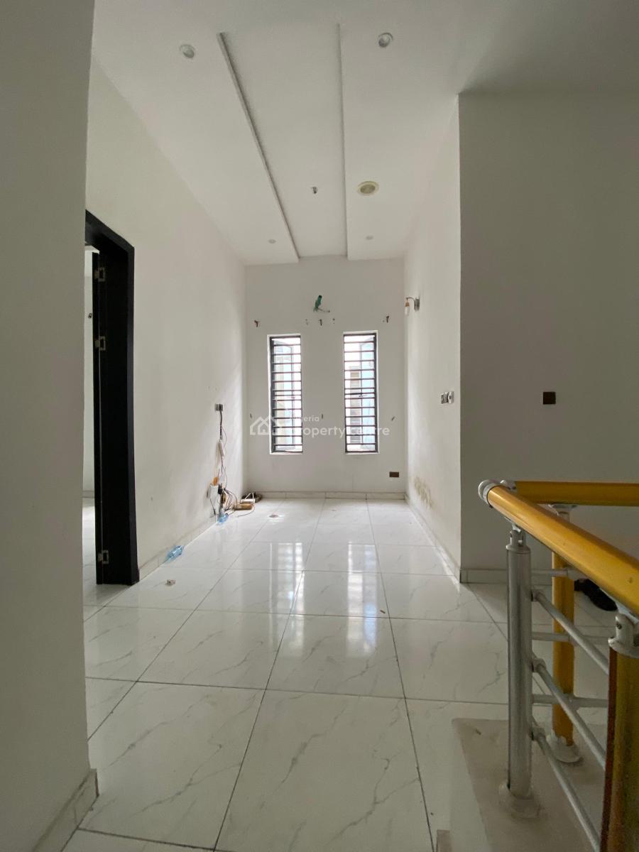 4 Bedroom Semi Detached Duplex, Before The Roundabout, Orchid, Lekki, Lagos, Semi-detached Duplex for Rent
