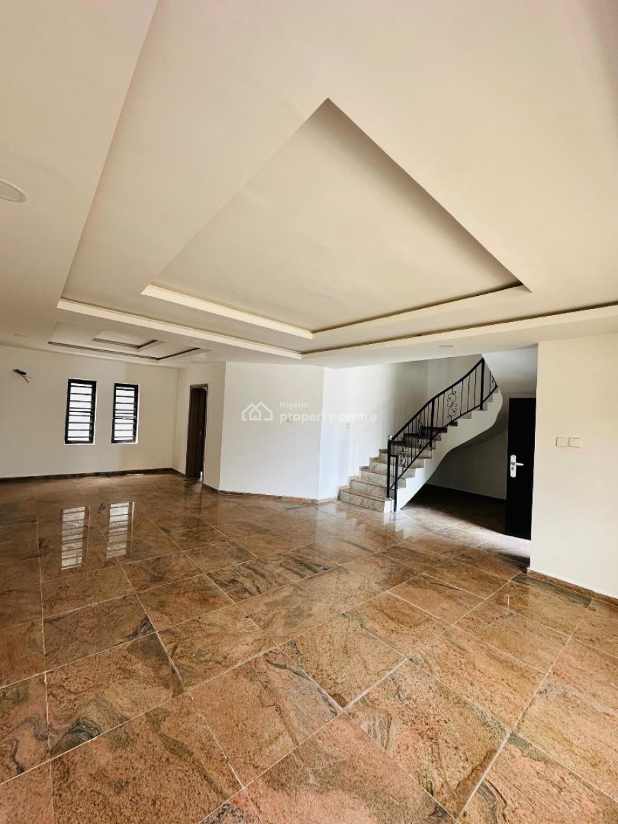an Alluring 4 Bedroom Terraced  Duplex with Bq, Ologolo, Ologolo, Lekki, Lagos, Terraced Duplex for Sale