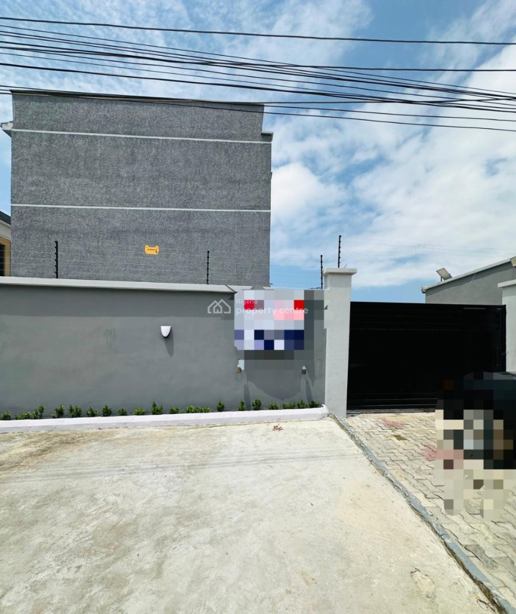 an Alluring 4 Bedroom Terraced  Duplex with Bq, Ologolo, Ologolo, Lekki, Lagos, Terraced Duplex for Sale