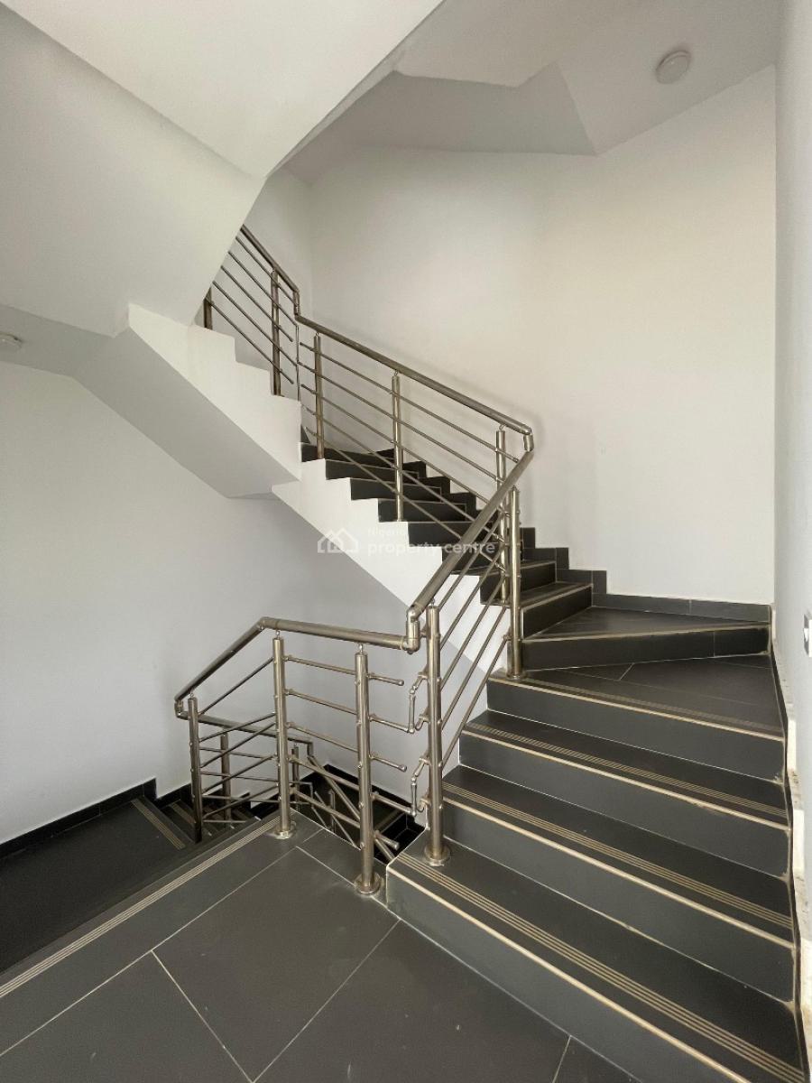 Excellent 4 Bedroom Penthouse with a Bq,cinema and Gym, Ikate, Lekki, Lagos, House for Sale